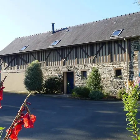 فندق مبيت وإفطار Reves De Baie - D'hotes Cosy Avec Table Bio Et Massages - Vue Panoramique Exceptionnelle Tirepied-sur-See